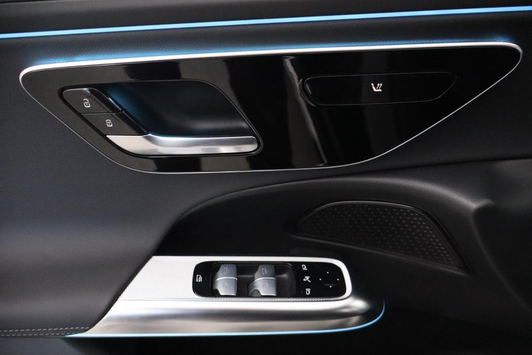 Mercedes-Benz E 2024