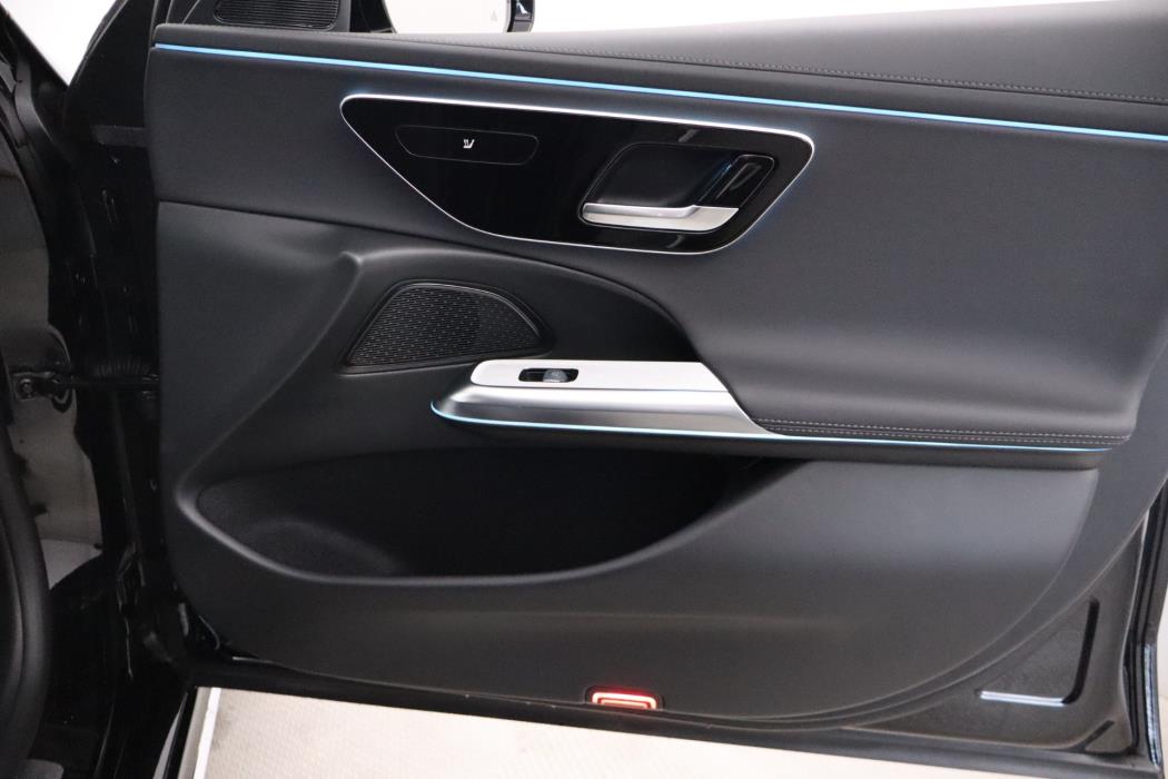 Mercedes-Benz E 2024