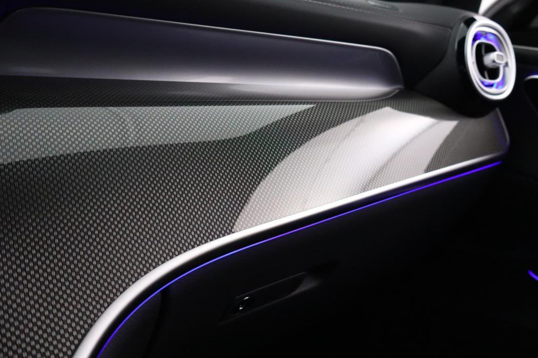 Mercedes-Benz GLC 2025