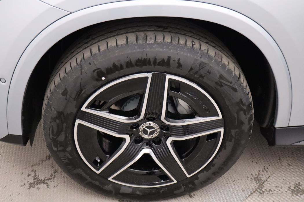 Mercedes-Benz GLC 2025