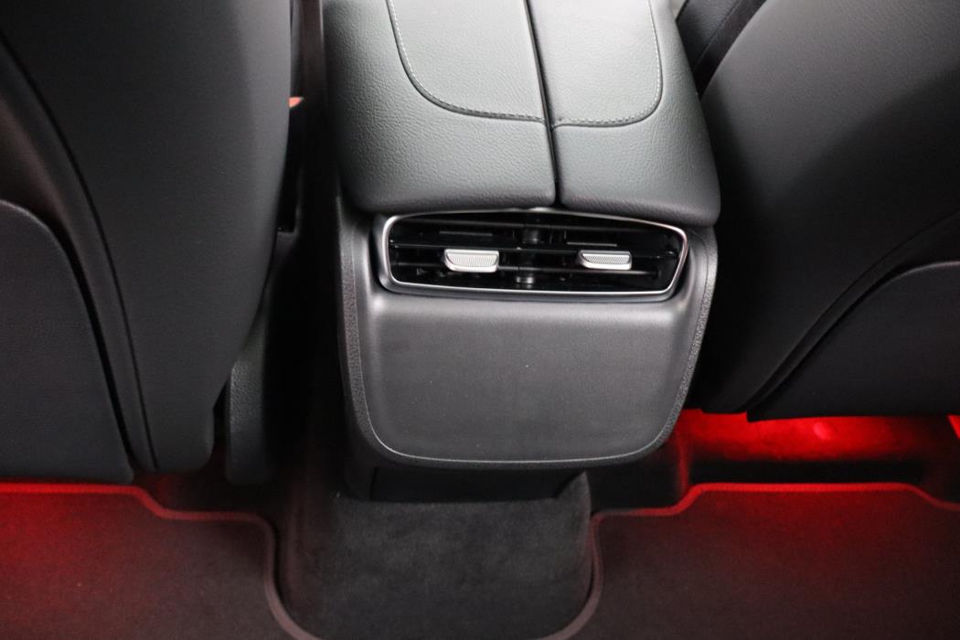 Mercedes-Benz EQE 2025