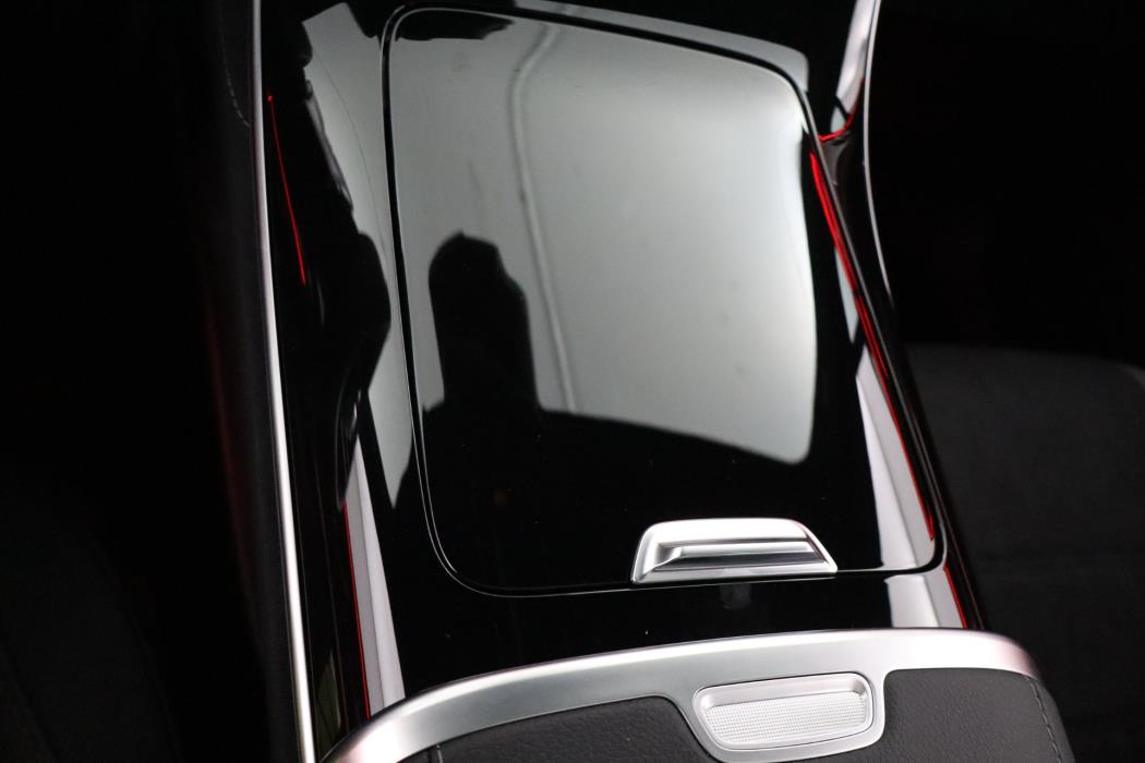 Mercedes-Benz EQE 2025