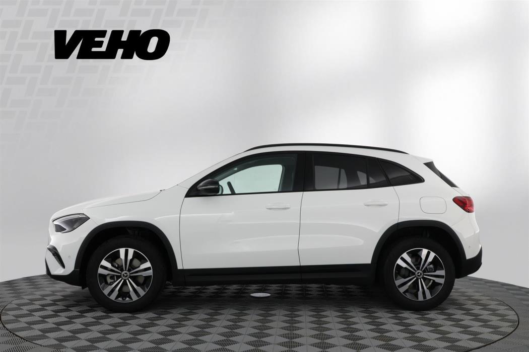 Mercedes-Benz GLA 2025
