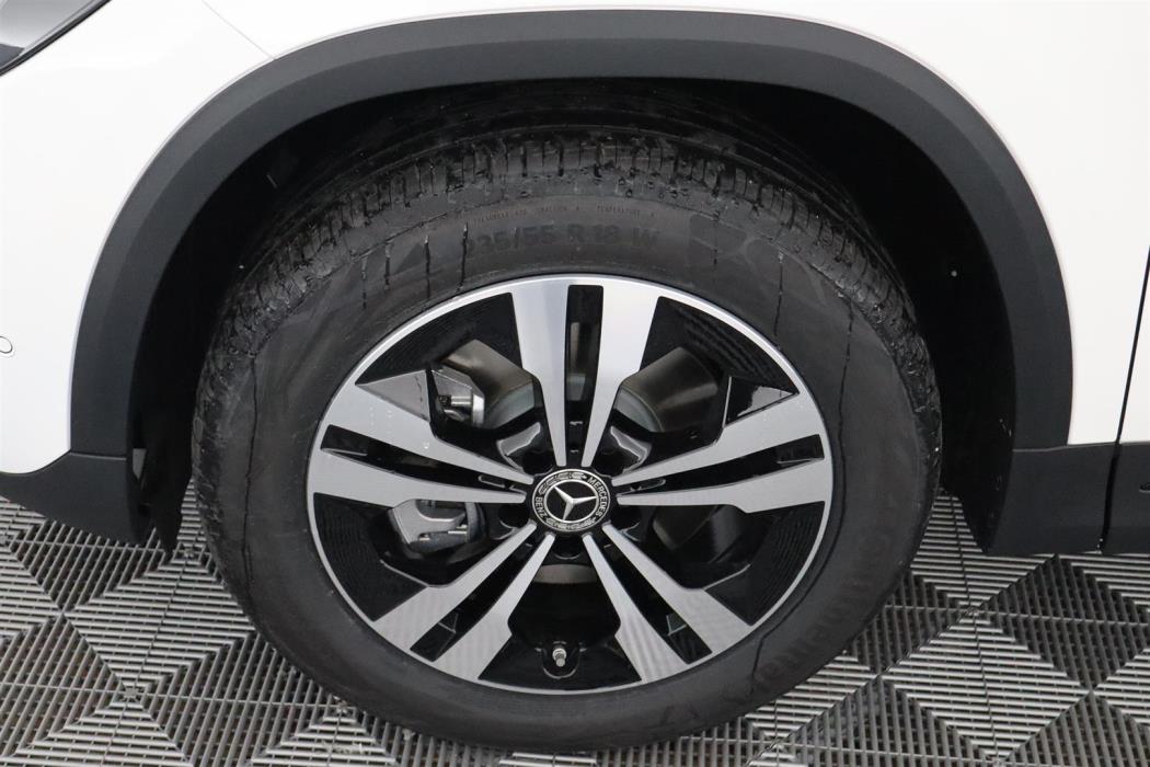 Mercedes-Benz GLA 2025