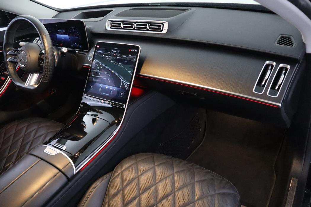 MERCEDES-BENZ S 2022