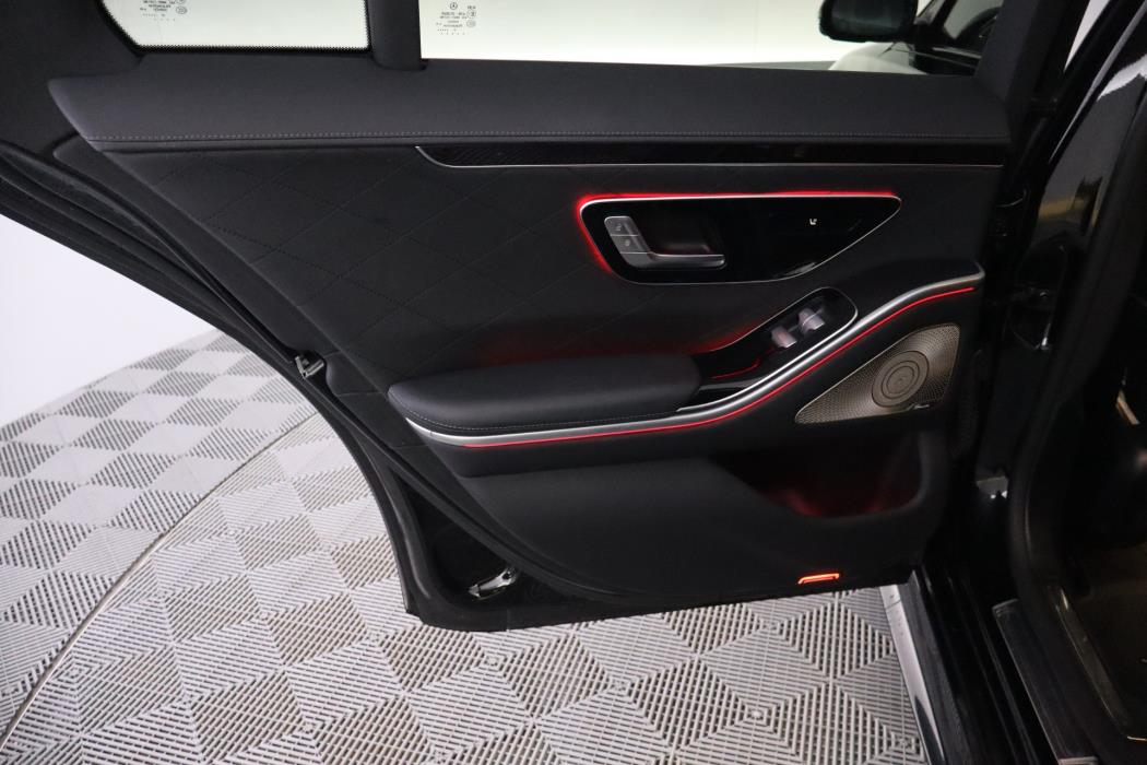 MERCEDES-BENZ S 2022