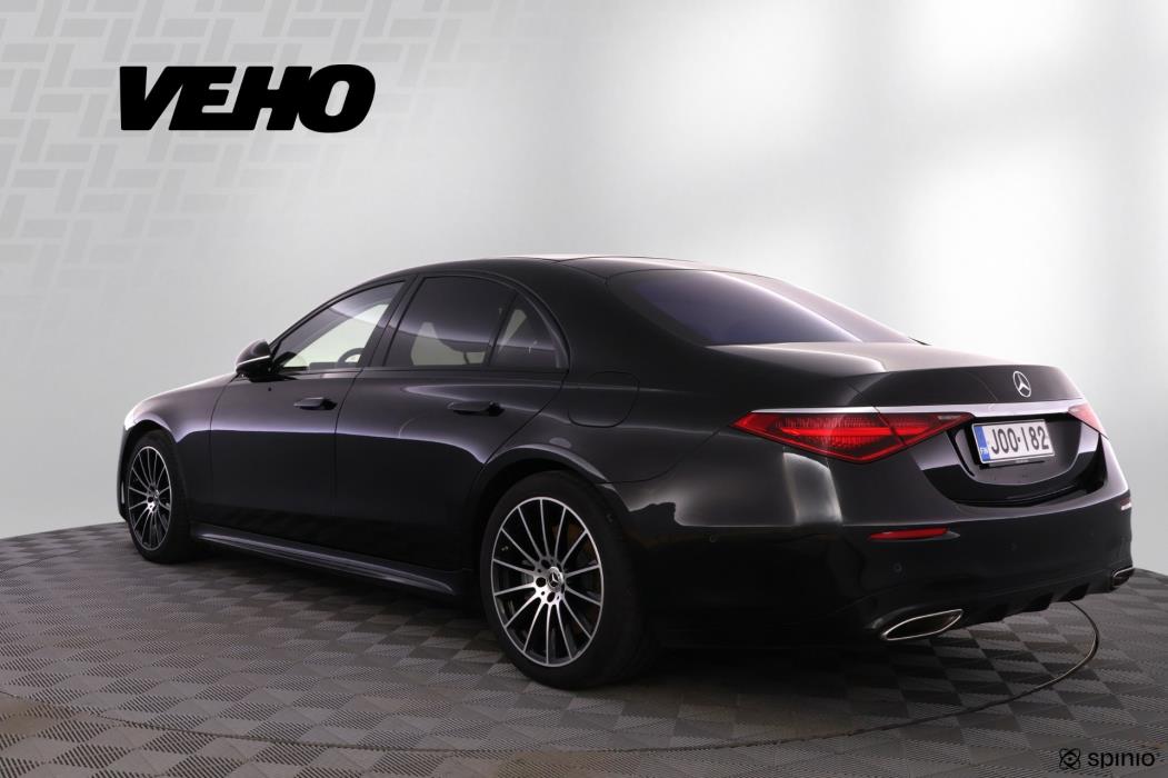 MERCEDES-BENZ S 2022