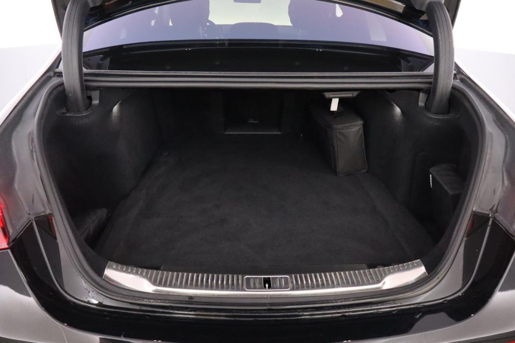MERCEDES-BENZ S 2022