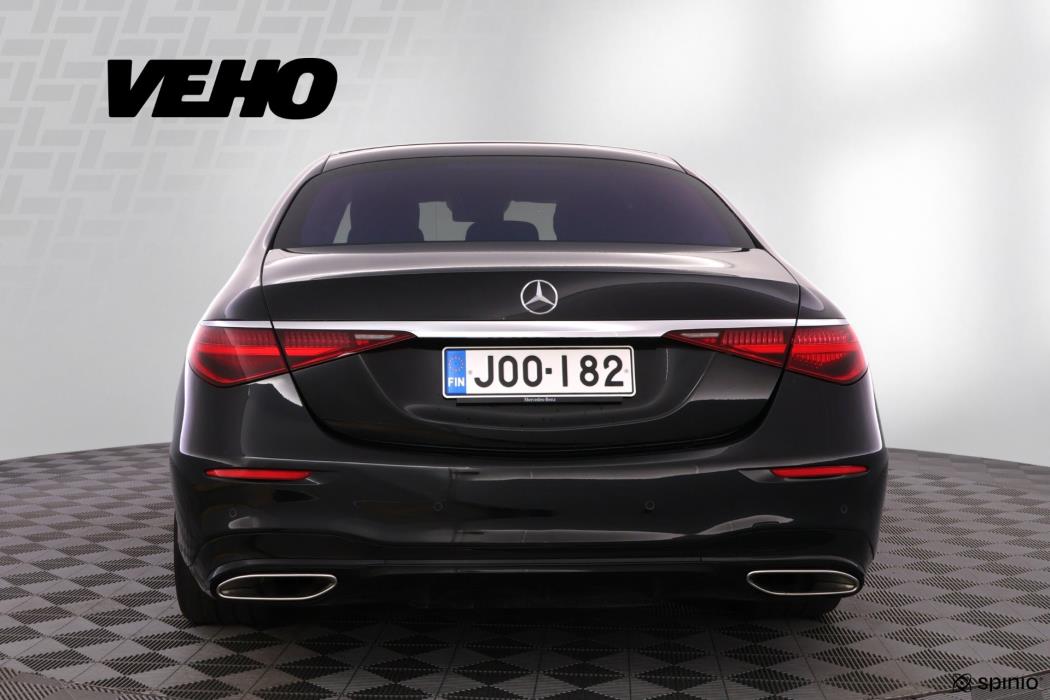 MERCEDES-BENZ S 2022