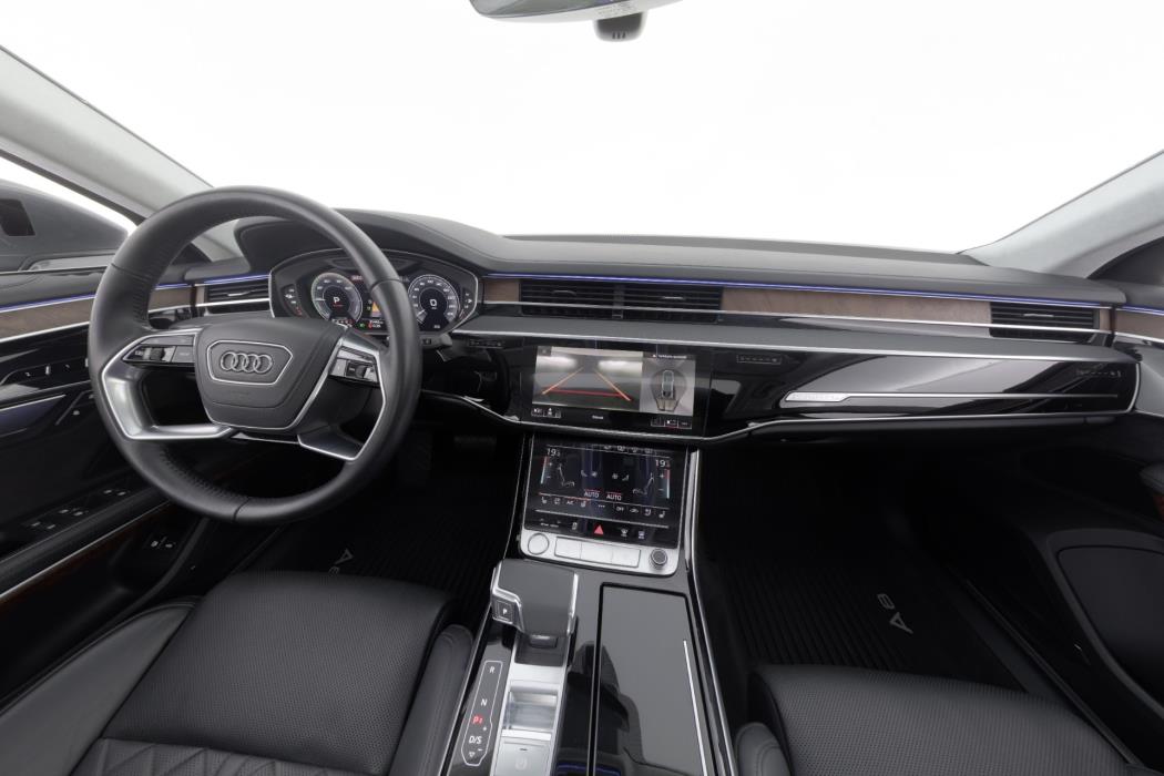 AUDI A8 2020