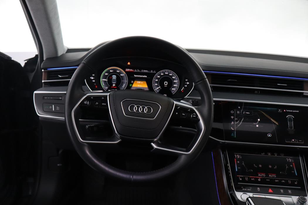 AUDI A8 2020