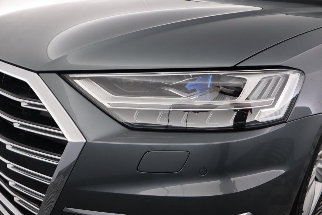 AUDI A8 2020