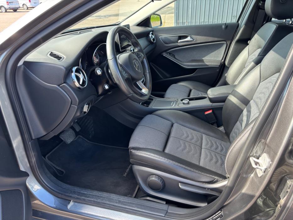 Mercedes-Benz GLA 2017
