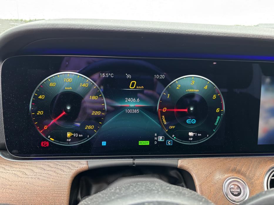 MERCEDES-BENZ E 2020