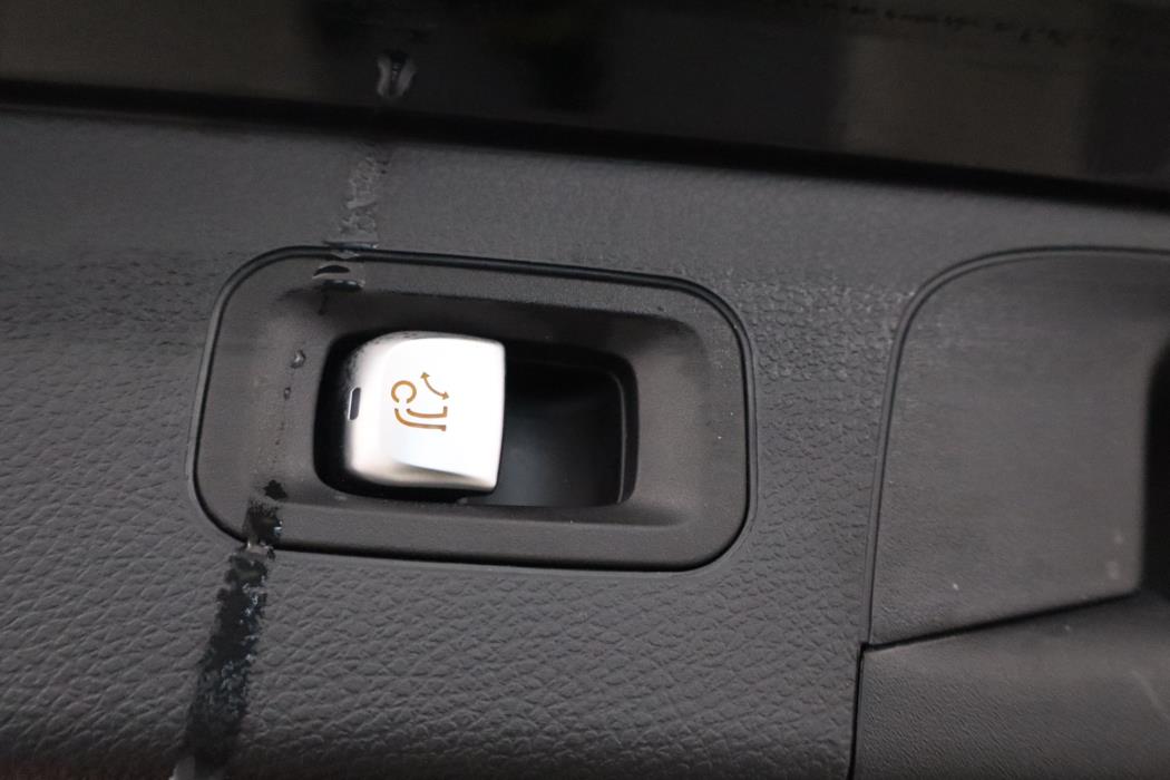 Mercedes-Benz GLC 2021