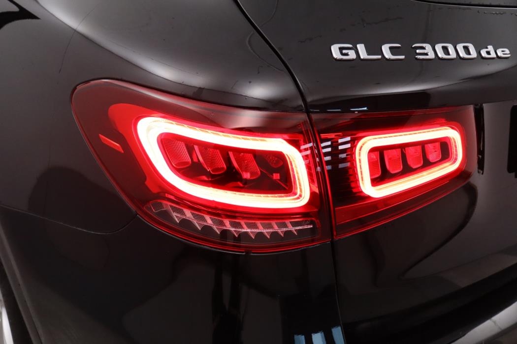 Mercedes-Benz GLC 2021
