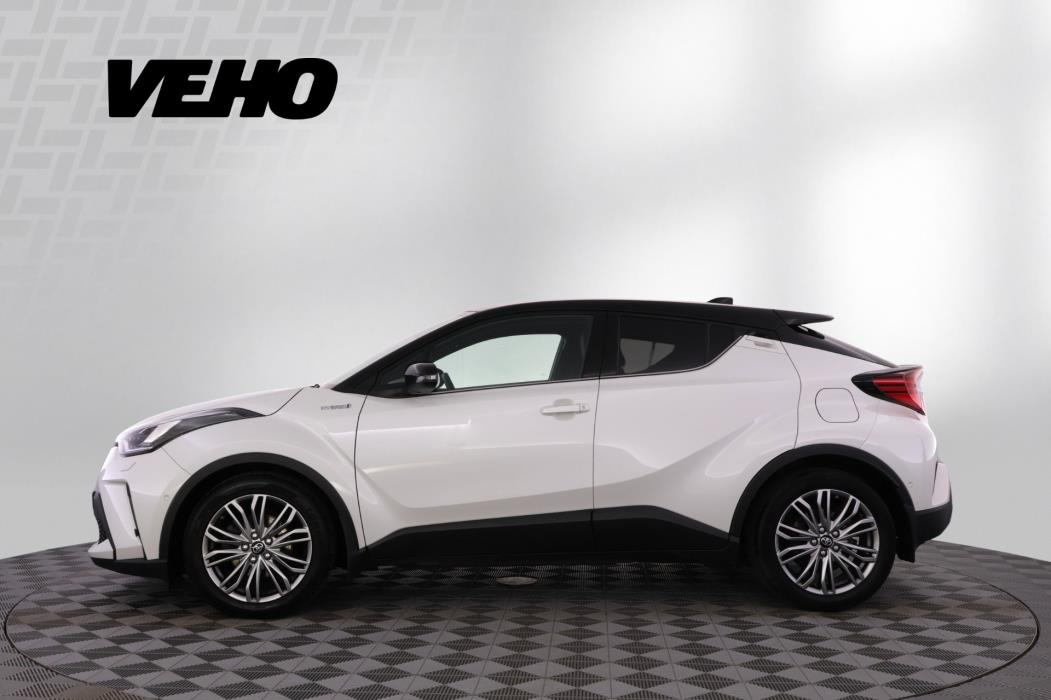 TOYOTA C-HR 2021