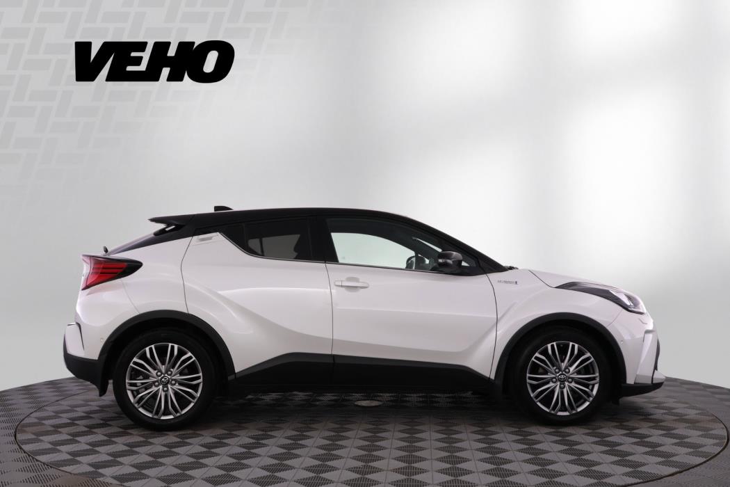TOYOTA C-HR 2021