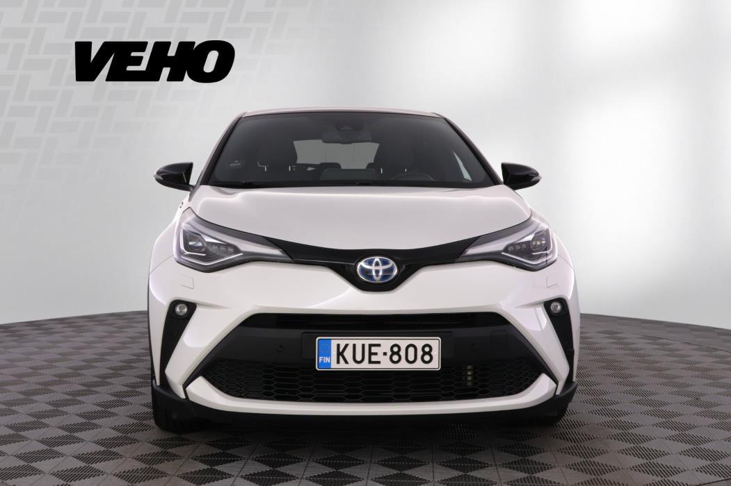 TOYOTA C-HR 2021