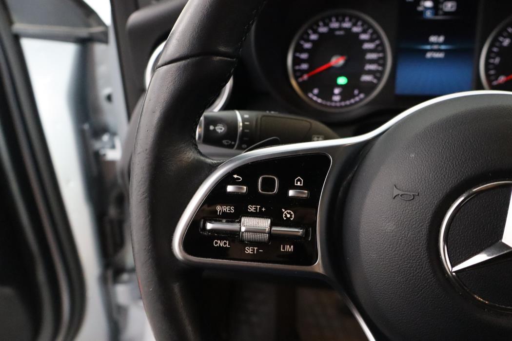 MERCEDES-BENZ GLC 2020