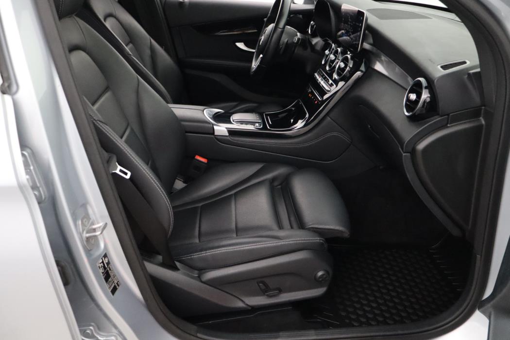 MERCEDES-BENZ GLC 2020