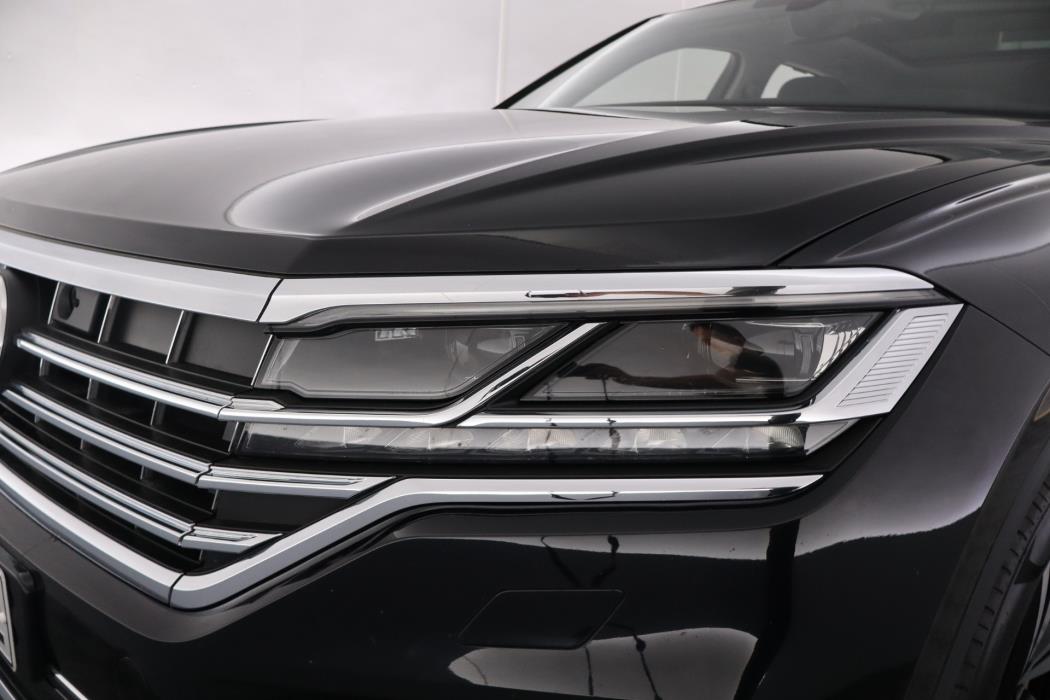 VOLKSWAGEN TOUAREG 2021