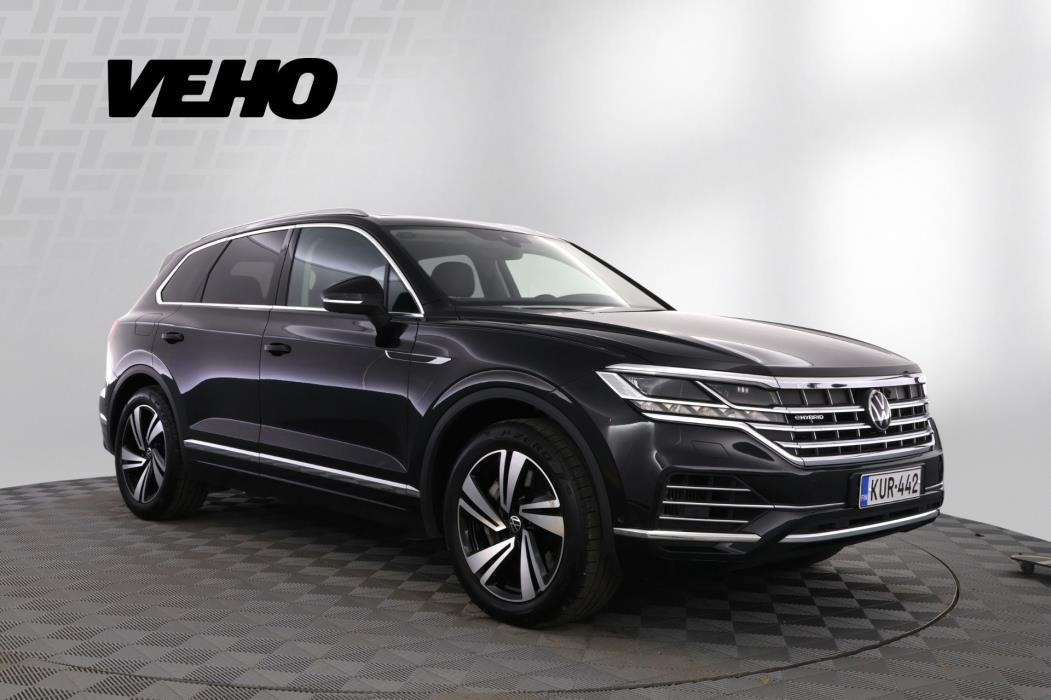 VOLKSWAGEN TOUAREG 2021
