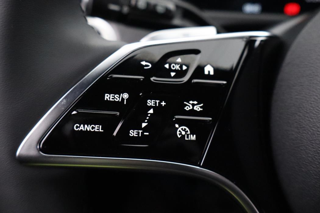 Mercedes-Benz E 2025