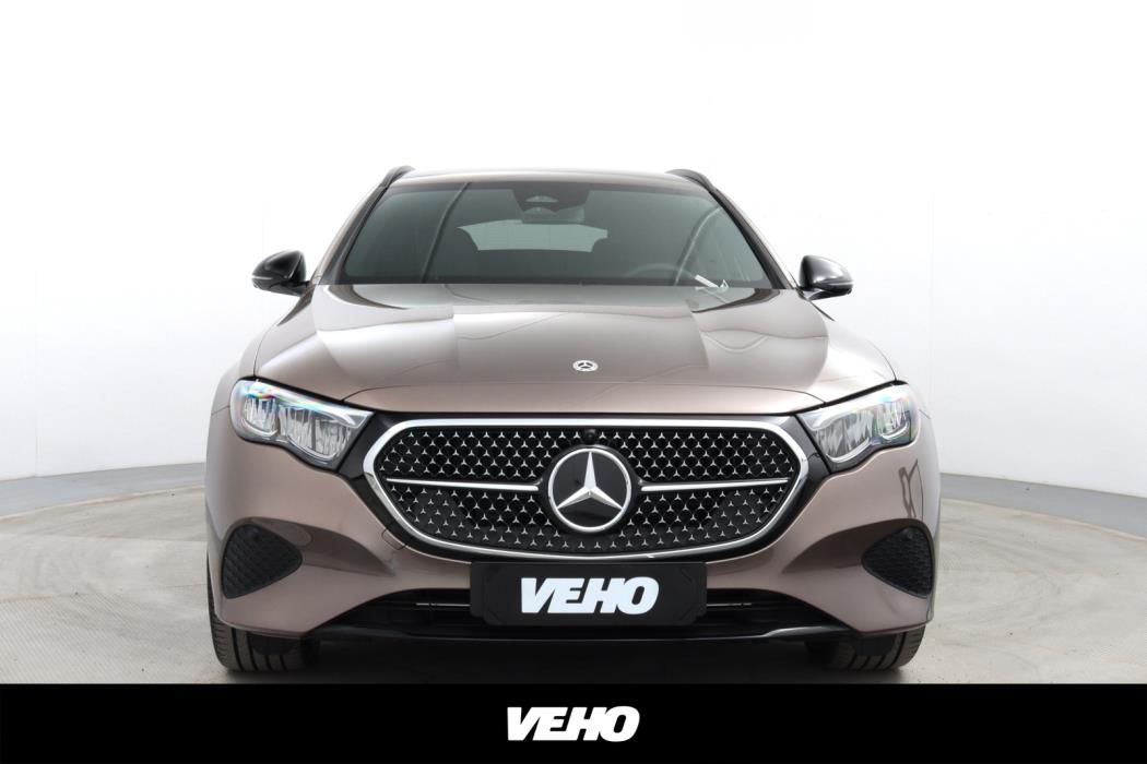 Mercedes-Benz E 2025