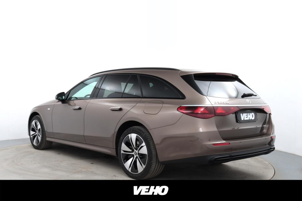 Mercedes-Benz E 2025