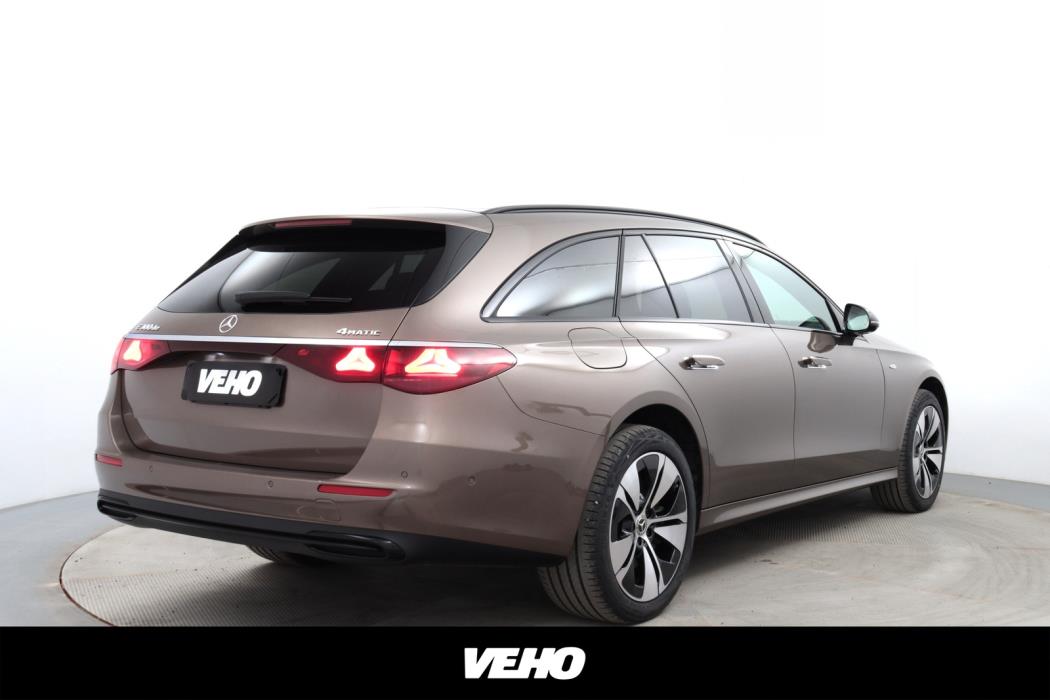 Mercedes-Benz E 2025