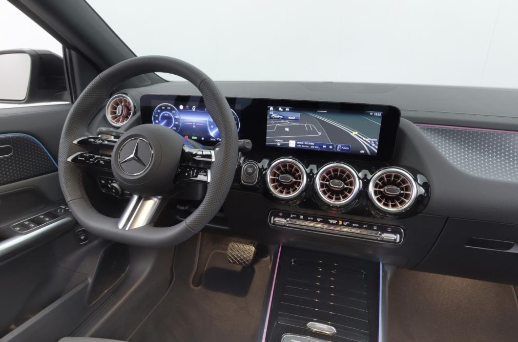 Mercedes-Benz EQA 2025