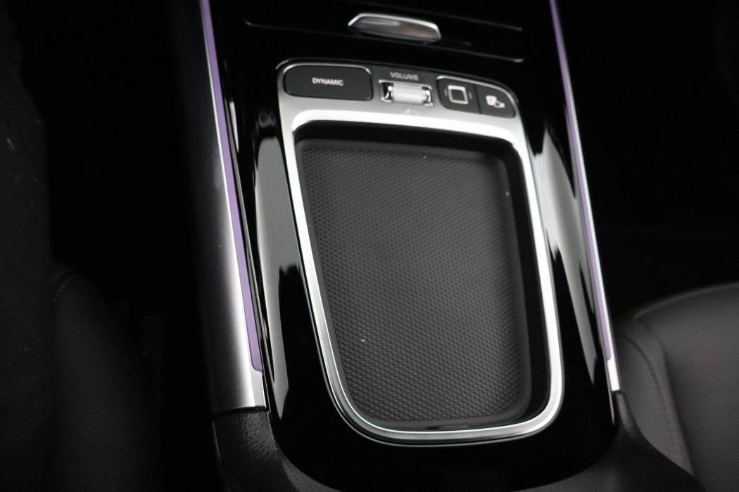 Mercedes-Benz EQA 2025