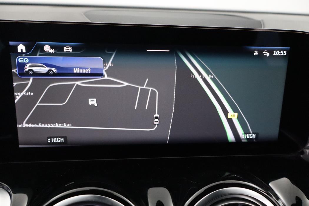 Mercedes-Benz EQB 2025