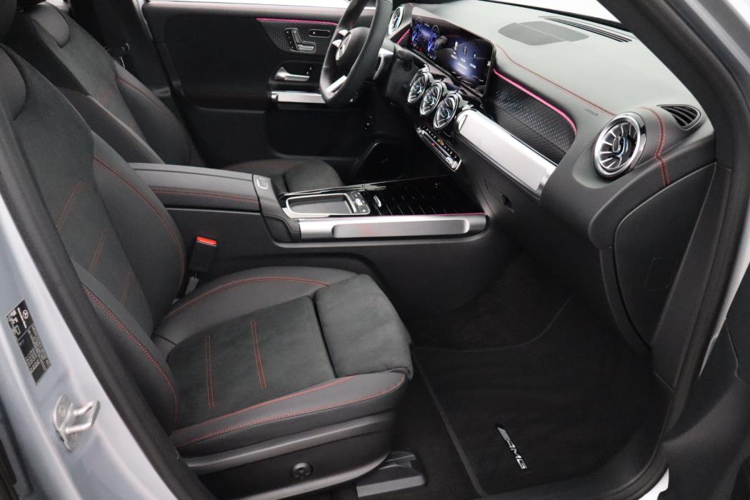 Mercedes-Benz EQB 2025