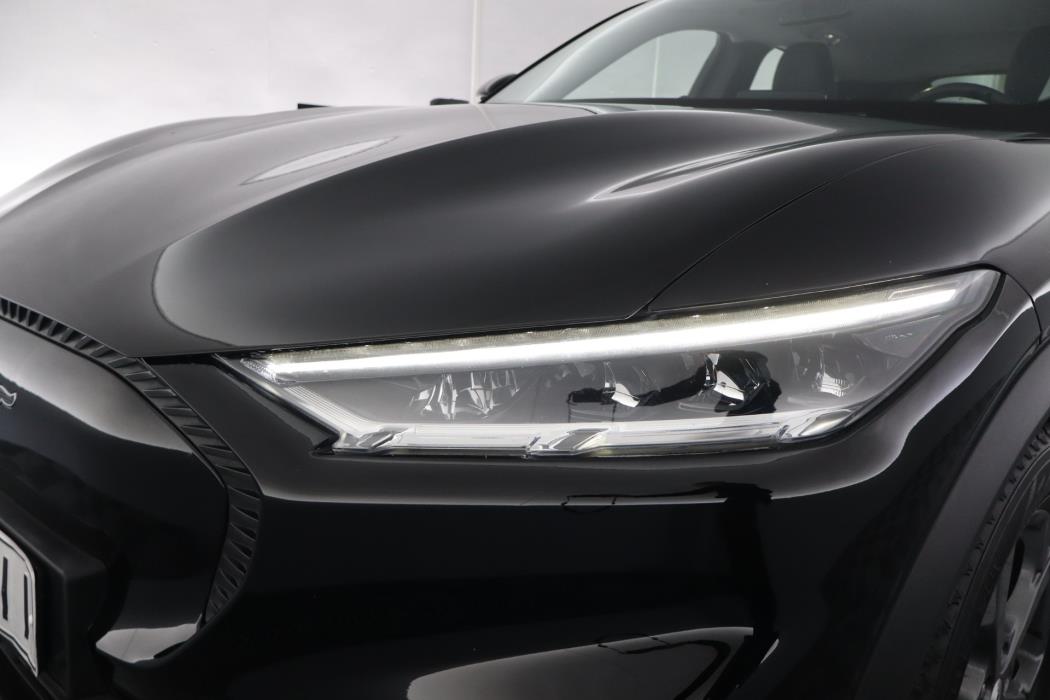 Ford Mustang Mach-E 2021