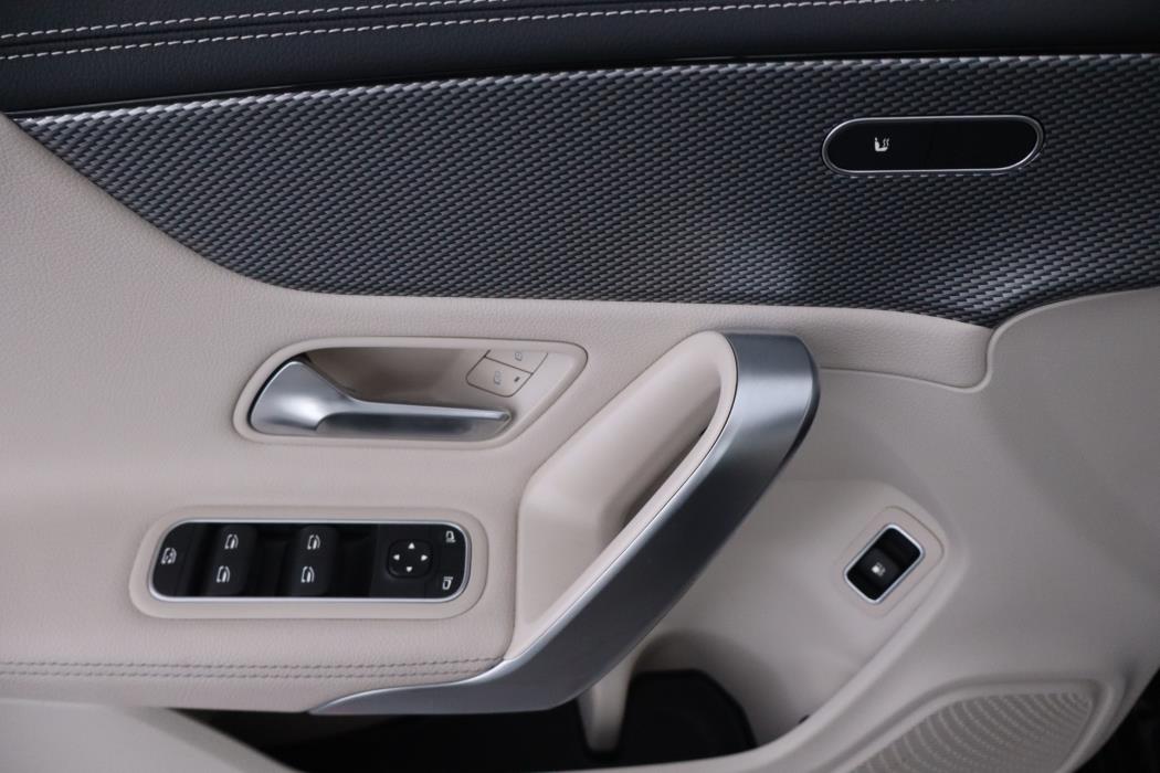 Mercedes-Benz CLA 2022