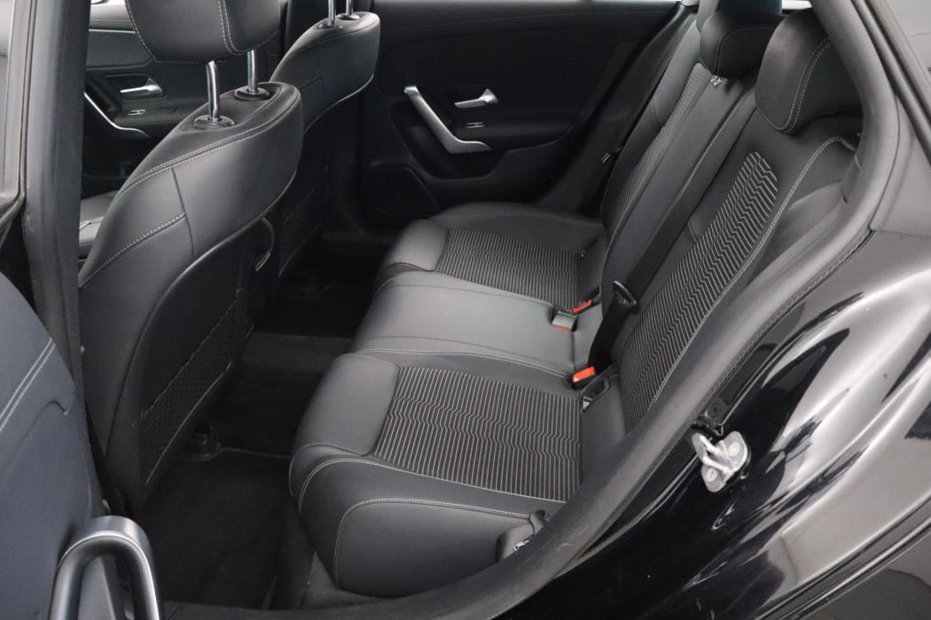 Mercedes-Benz CLA 2023