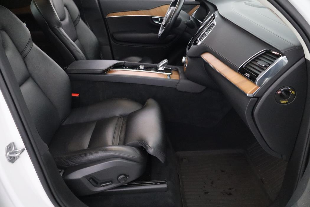 Volvo XC90 2021