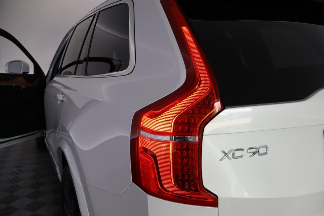 Volvo XC90 2021