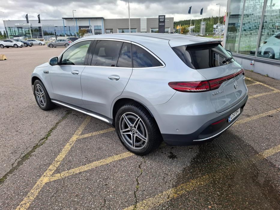 MERCEDES-BENZ EQC 2021