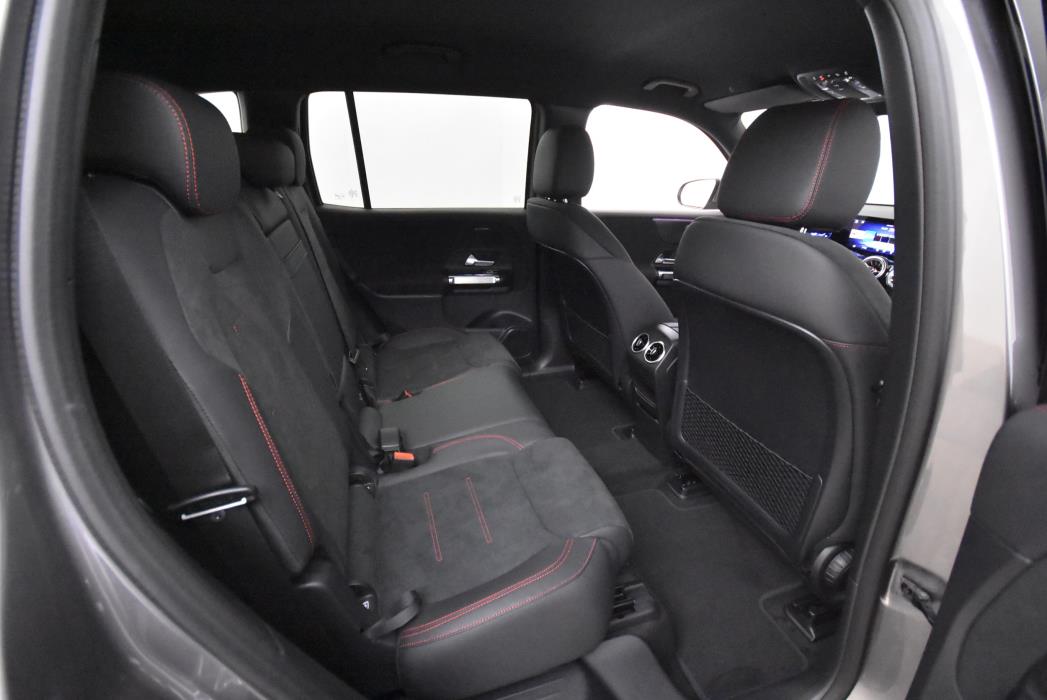 Mercedes-Benz EQB 2025