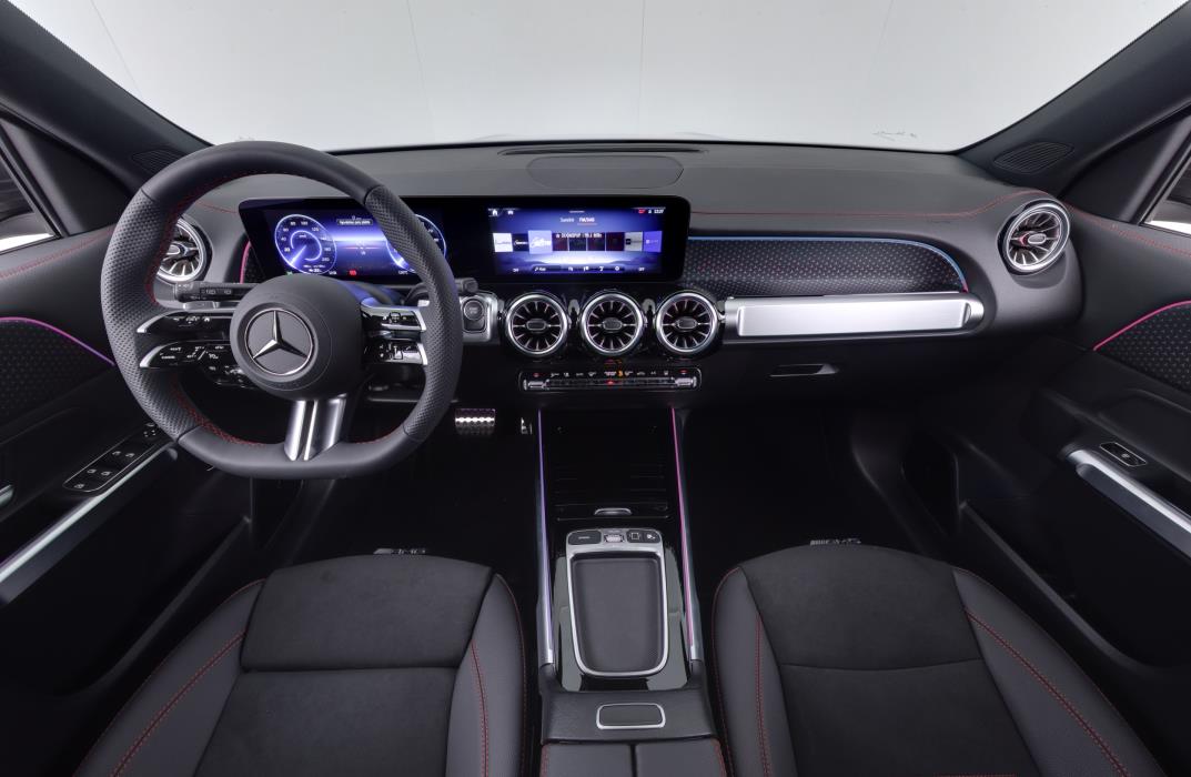 Mercedes-Benz EQB 2025