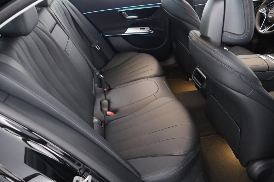 Mercedes-Benz E 2026