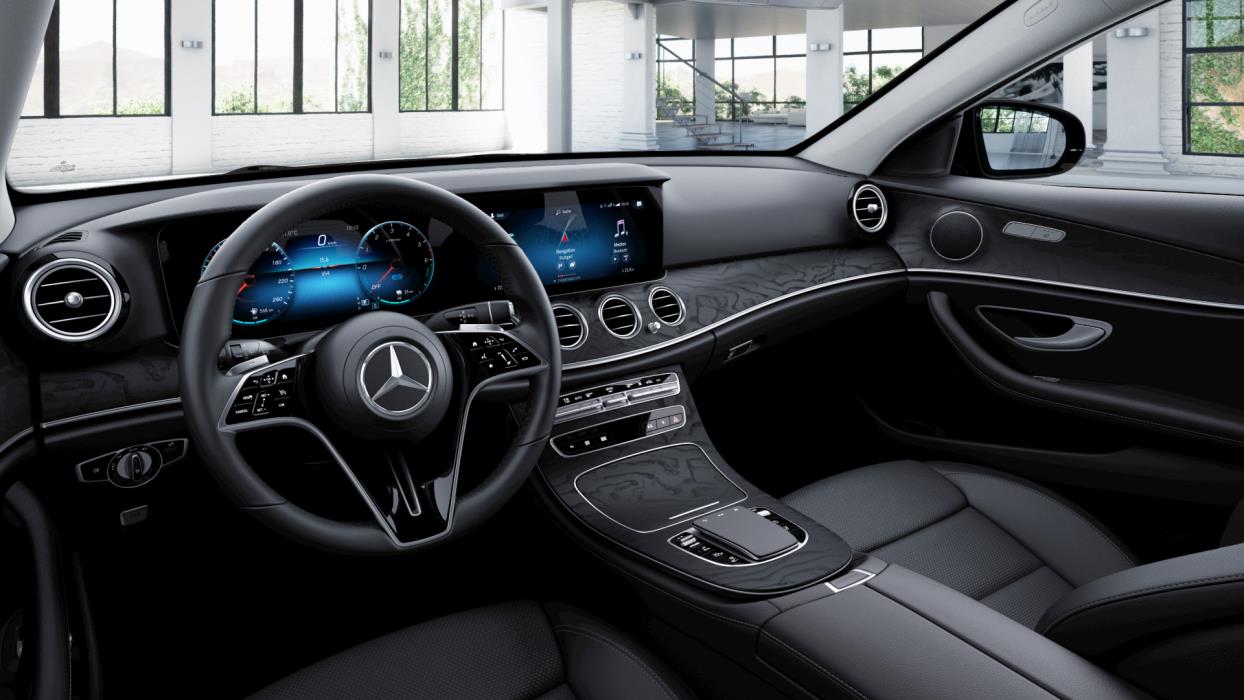 MERCEDES-BENZ E 2022