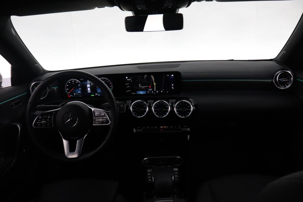 MERCEDES-BENZ CLA 2022