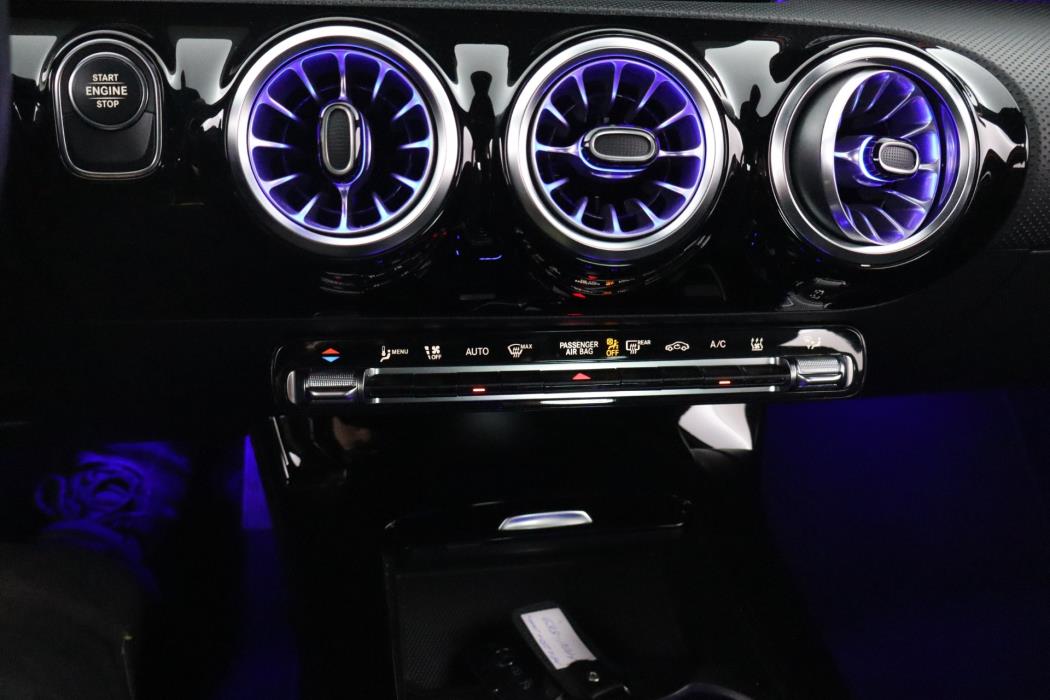 Mercedes-Benz A 2023