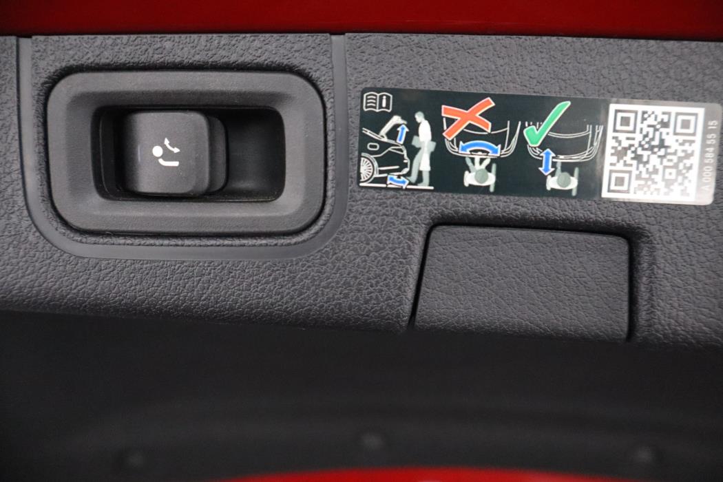 Mercedes-Benz A 2023