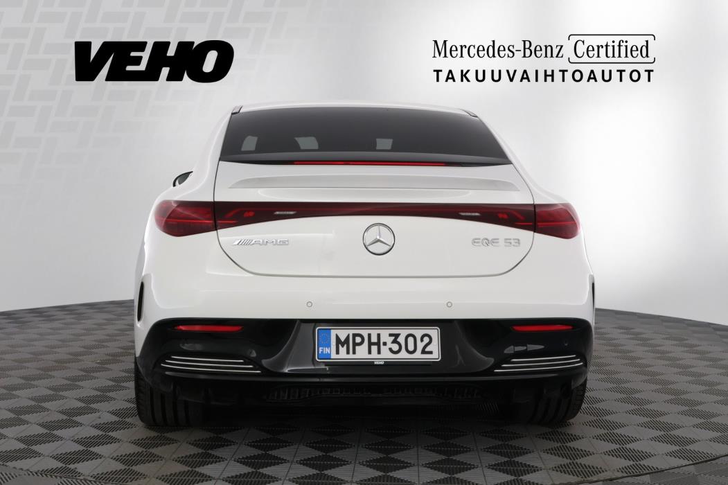 MERCEDES-BENZ EQE 2022