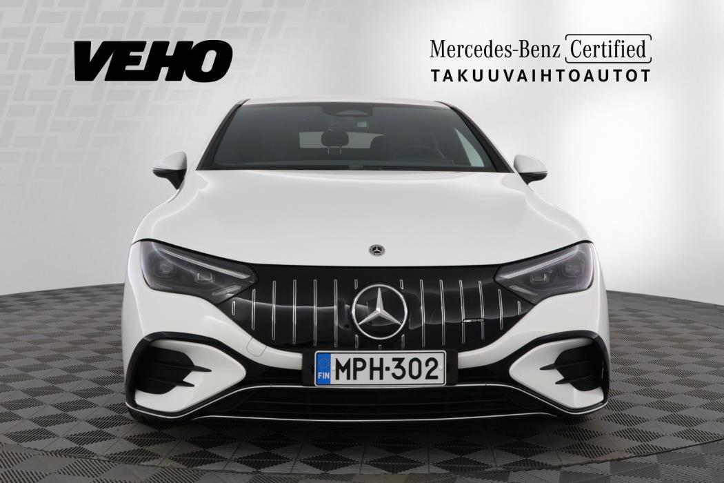 MERCEDES-BENZ EQE 2022